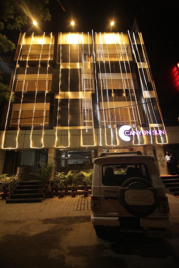 Canyon Sun Chennai Exterior foto